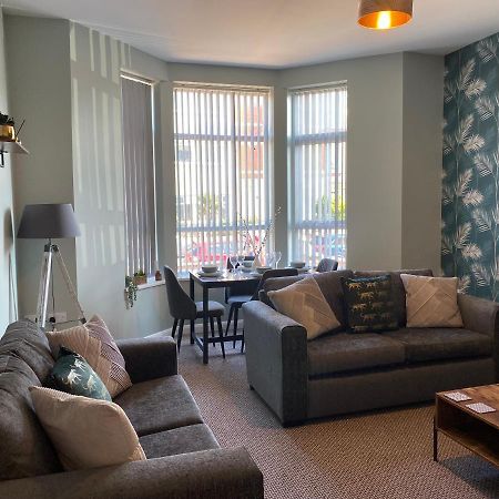 Blackpool Sleepover Apartment 1 Free Parking Sleeps 6 Luaran gambar