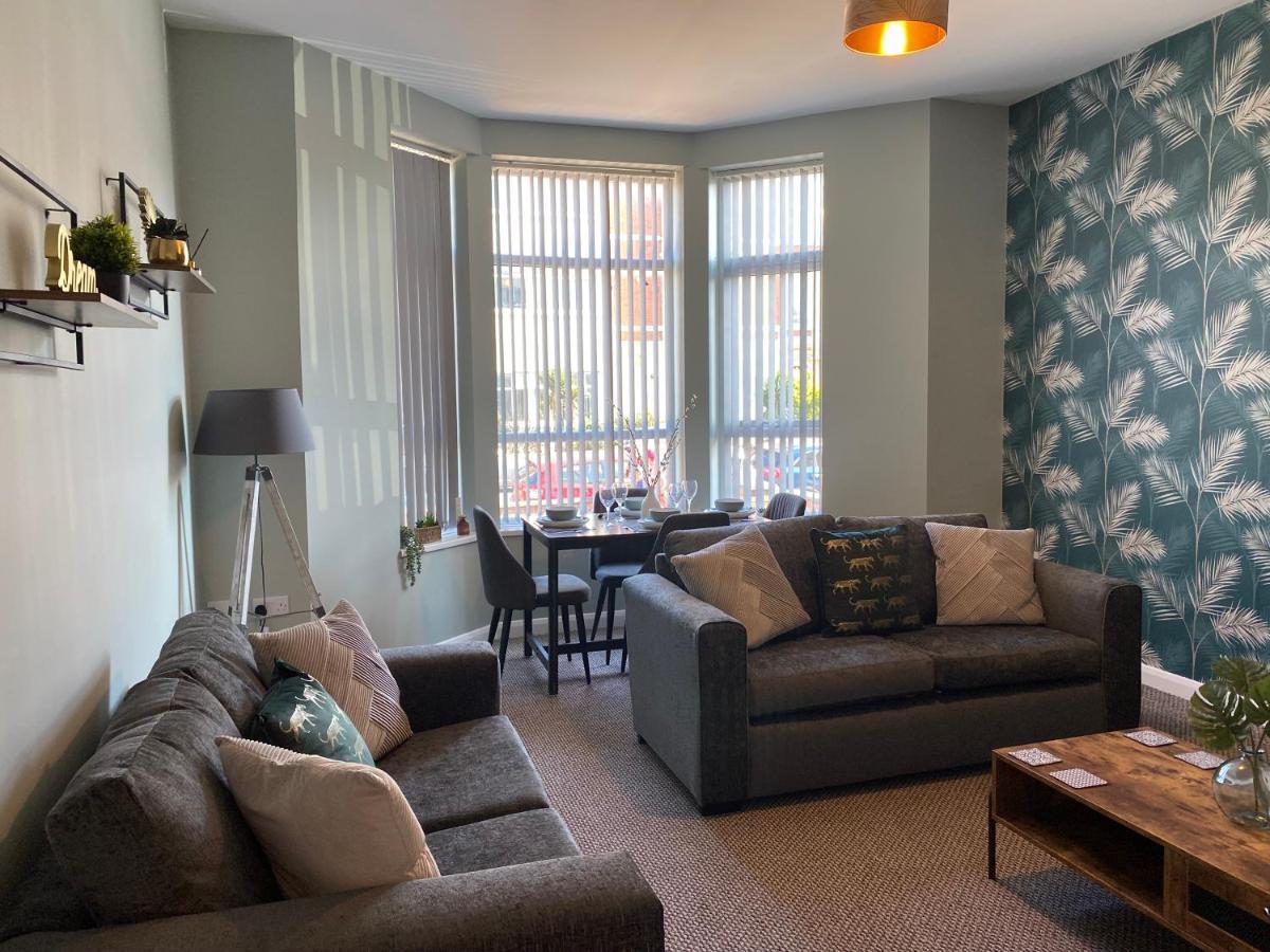 Blackpool Sleepover Apartment 1 Free Parking Sleeps 6 Luaran gambar