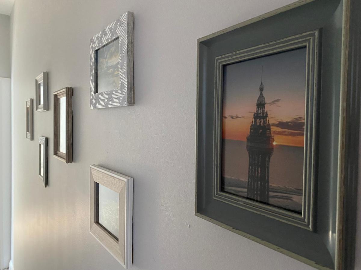 Blackpool Sleepover Apartment 1 Free Parking Sleeps 6 Luaran gambar