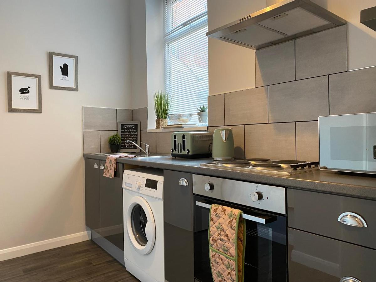 Blackpool Sleepover Apartment 1 Free Parking Sleeps 6 Luaran gambar