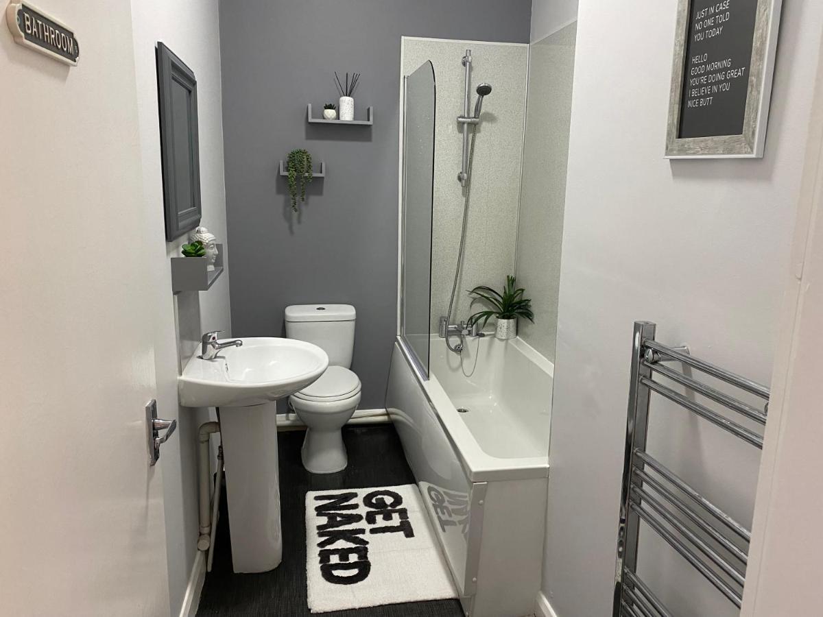 Blackpool Sleepover Apartment 1 Free Parking Sleeps 6 Luaran gambar