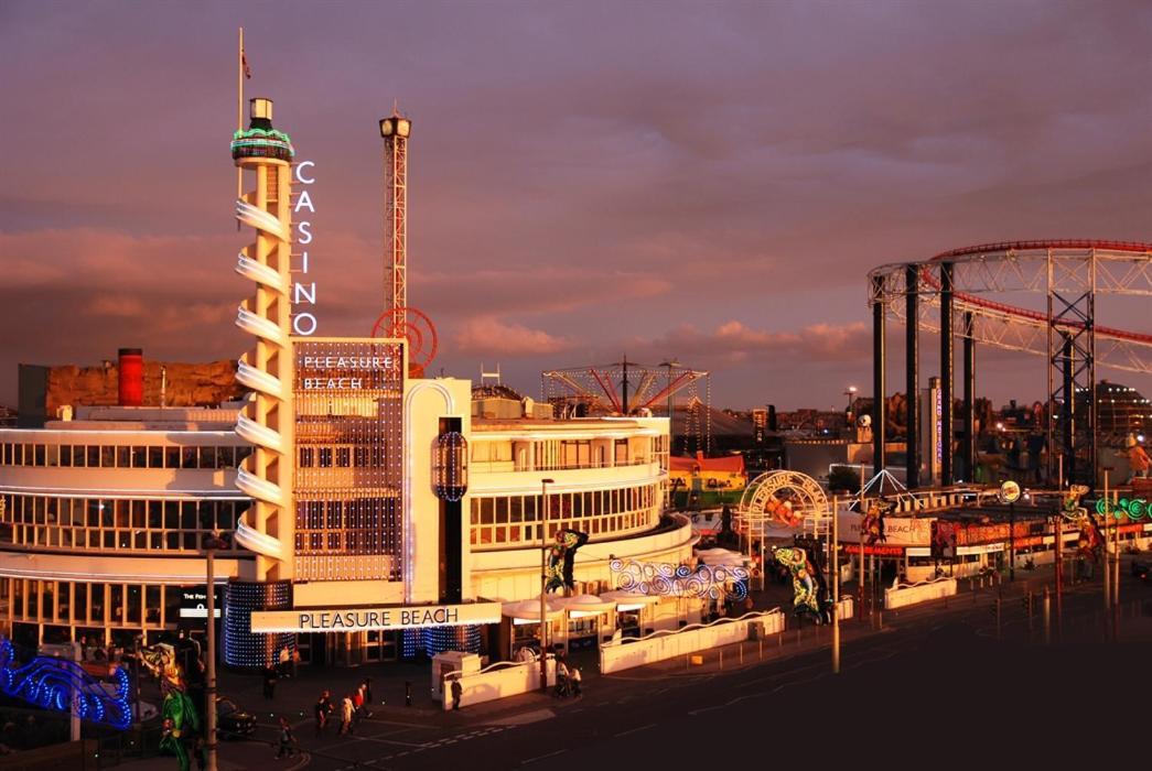 Blackpool Sleepover Apartment 1 Free Parking Sleeps 6 Luaran gambar