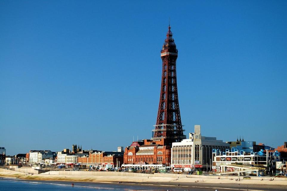 Blackpool Sleepover Apartment 1 Free Parking Sleeps 6 Luaran gambar
